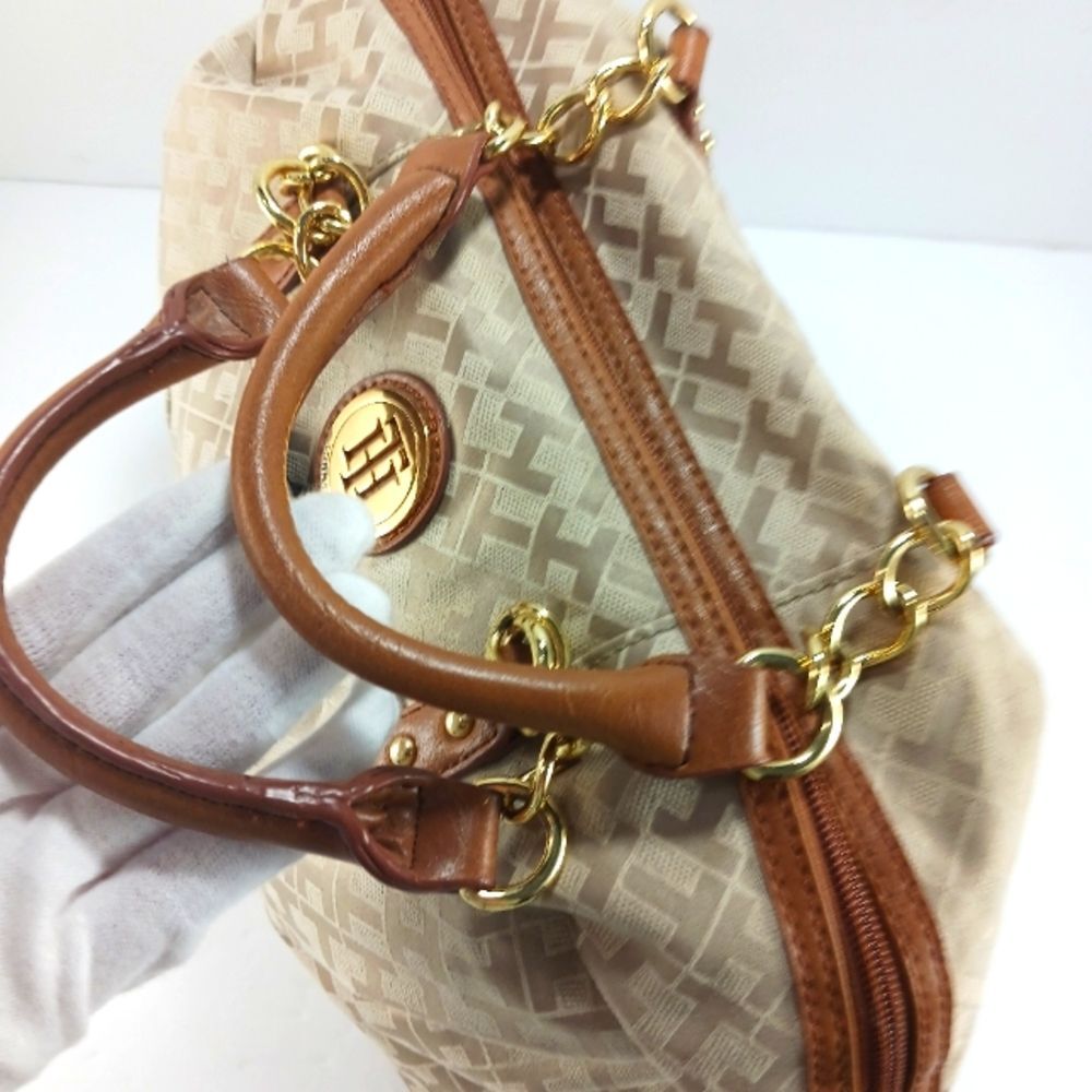 Tommy Hilfiger Beige Signature Logo Handbag Purse Satchel Top Canvas Exterior... - Picture 9 of 16